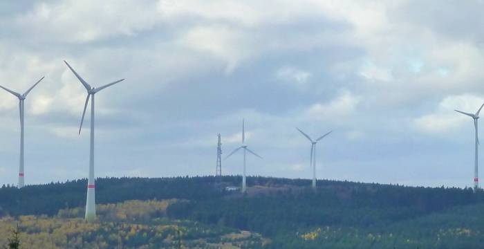 Blick vom Salzkopf_auf_den Windpark Ellern